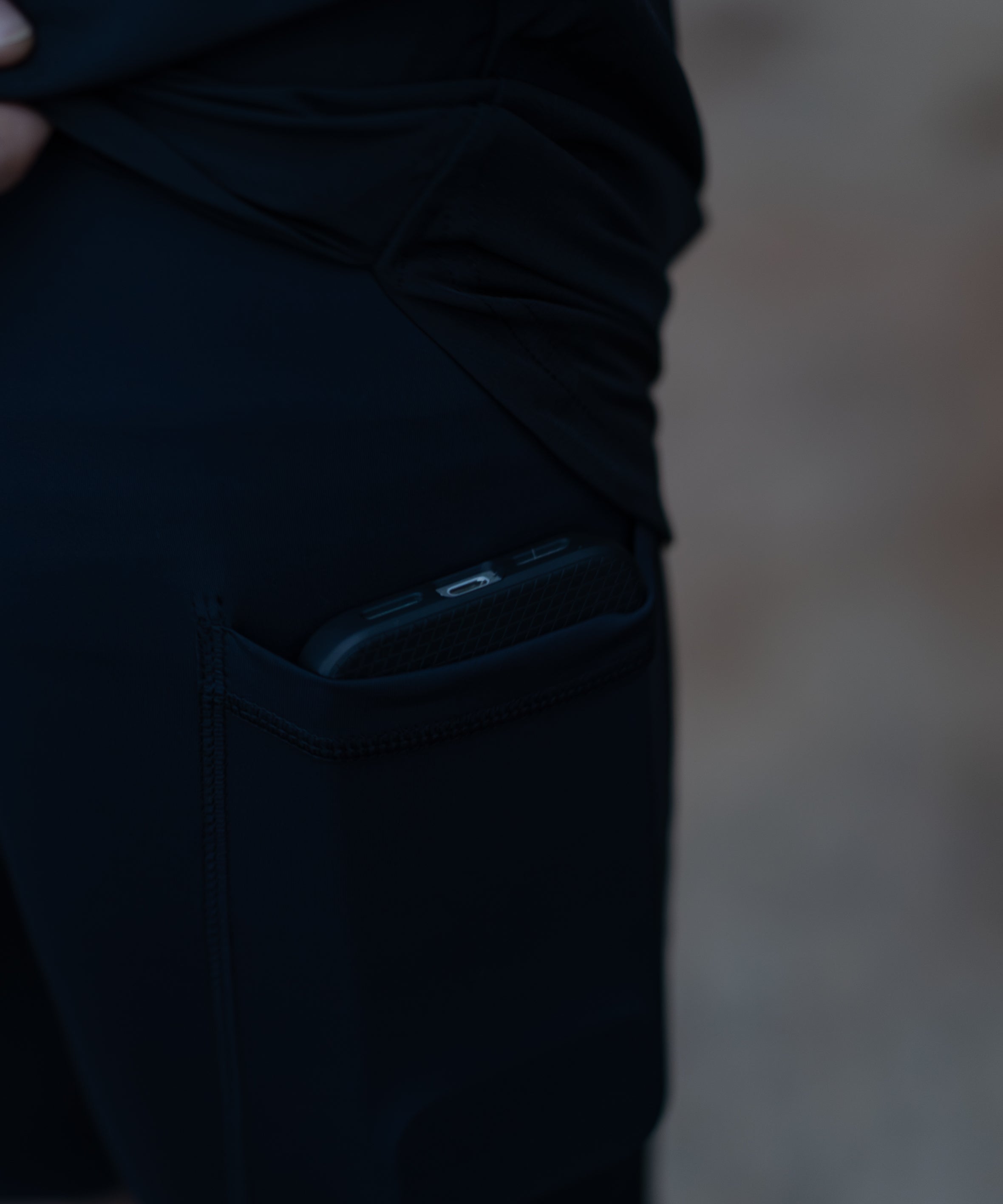 Nomad X Hydro (Onyx Black)